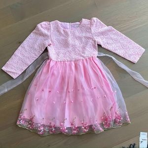 Girls formal pink spring blossom dress, New never worn 150(Asia) 12(US)